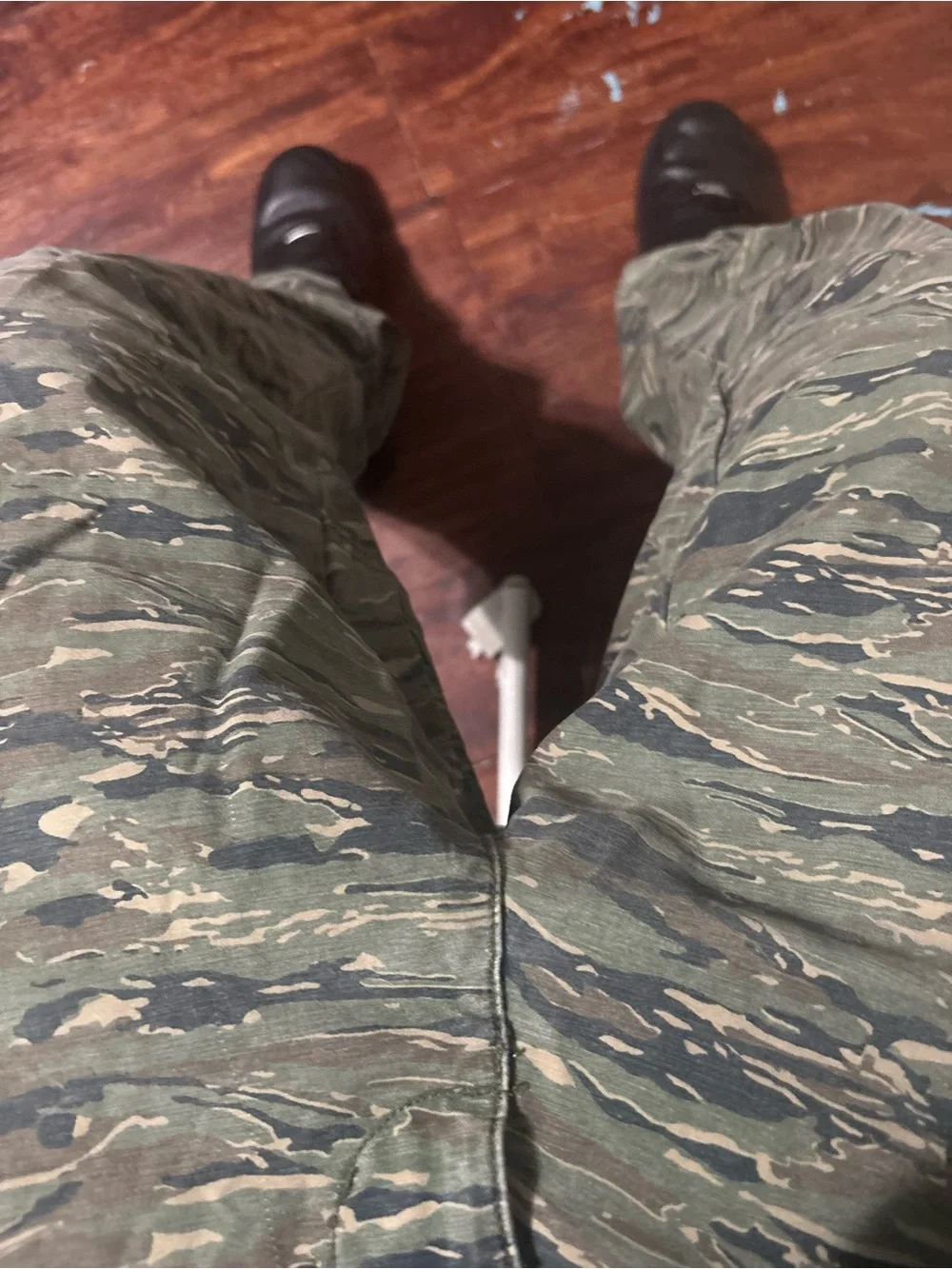 PacSun Men's Tiger-Stripe Camouflage Field Jacket in Green